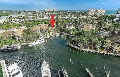 1009 Grand Court Highland Beach FL 33487