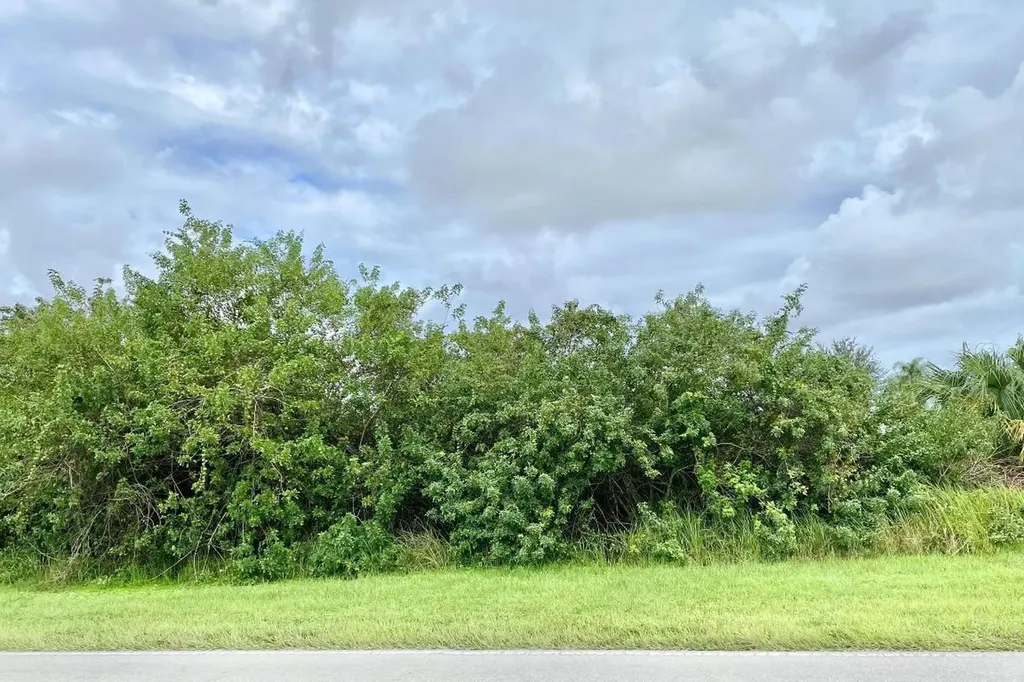 4357 SW Port Street Lucie Boulevard Port St Lucie FL 34953