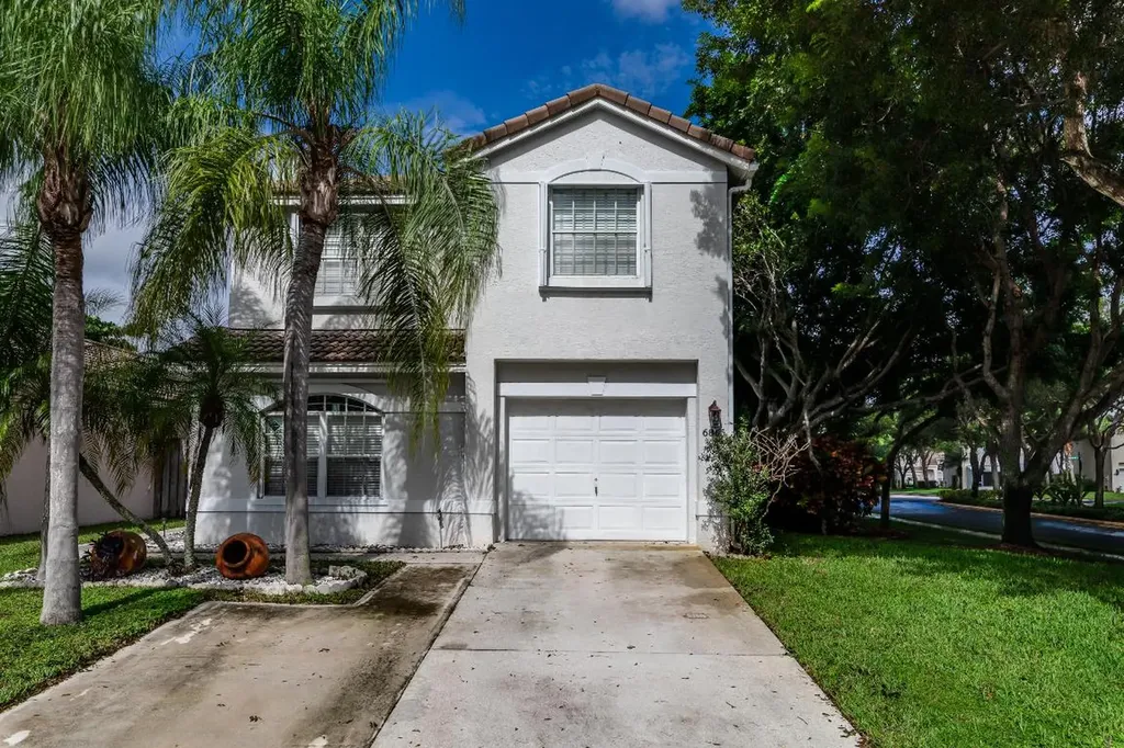6865 Long Key Street Lake Worth FL 33467