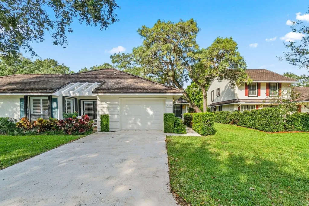 11399 Twelve Oaks Way North Palm Beach FL 33408
