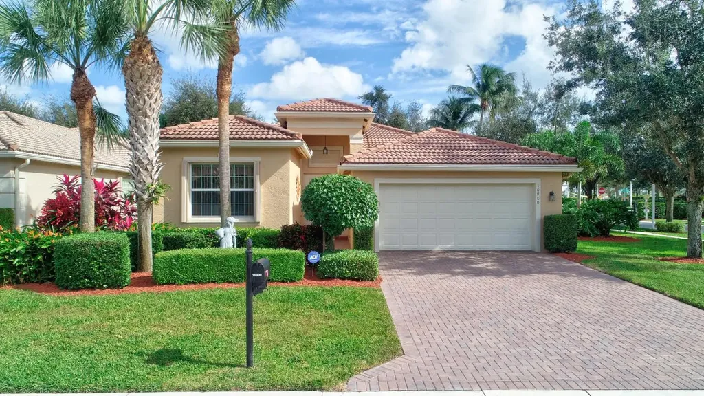 10900 Green Valley Walk Boynton Beach FL 33437