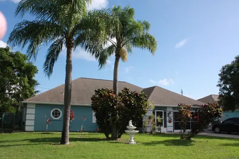 1773 SE Berkshire Boulevard Port St Lucie FL 34952