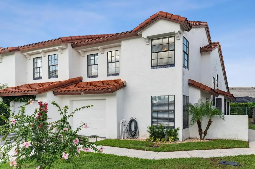 13493 Fountain View Boulevard Wellington FL 33414