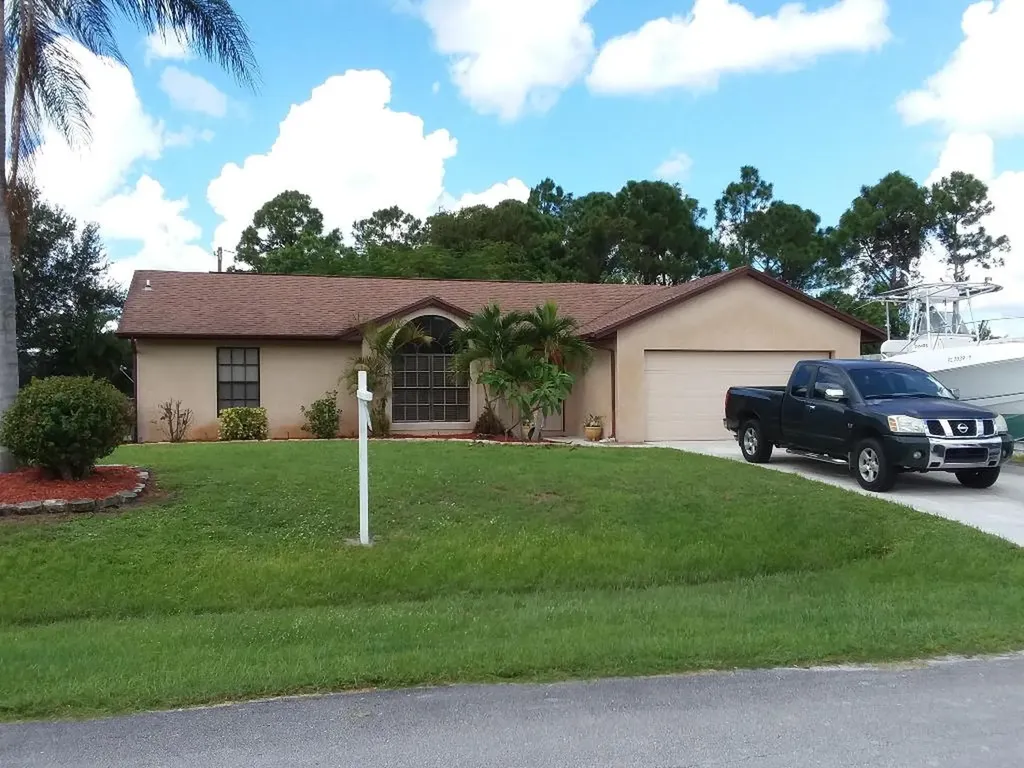 716 NW Cabot Street Port St Lucie FL 34983