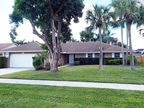 17275 Lake Park Road Boca Raton FL 33487