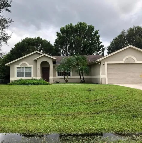 1341 SW Doric Court Port St Lucie FL 34953