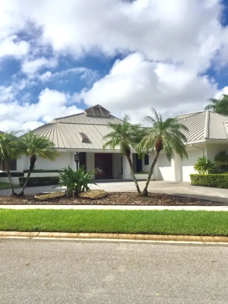 21249 Bellechasse Court Boca Raton FL 33433