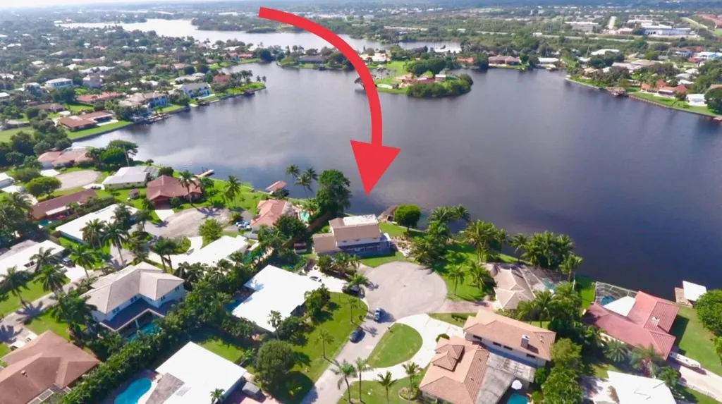 24 NW 25th Street Delray Beach FL 33444