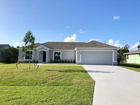 448 SW Dolores Avenue Port St Lucie FL 34983