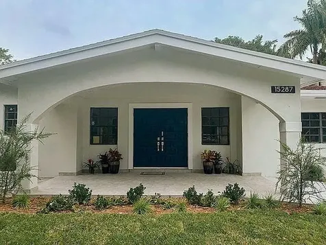 15287 SW 87th Court Palmetto Bay FL 33157
