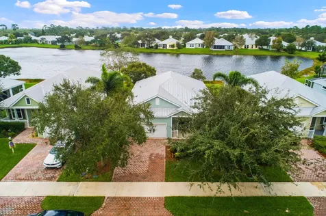 603 NE Canoe Park Circle Port St Lucie FL 34983