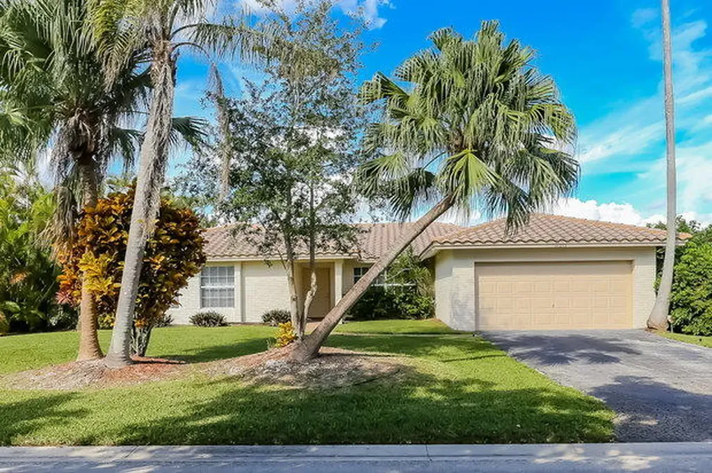 11215 NW 21st Place Coral Springs FL 33071