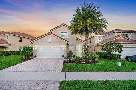 7727 SE Heritage Boulevard Hobe Sound FL 33455