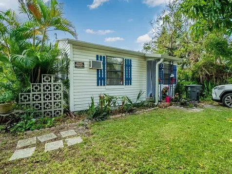3820 N Old Dixie Highway Delray Beach FL 33483