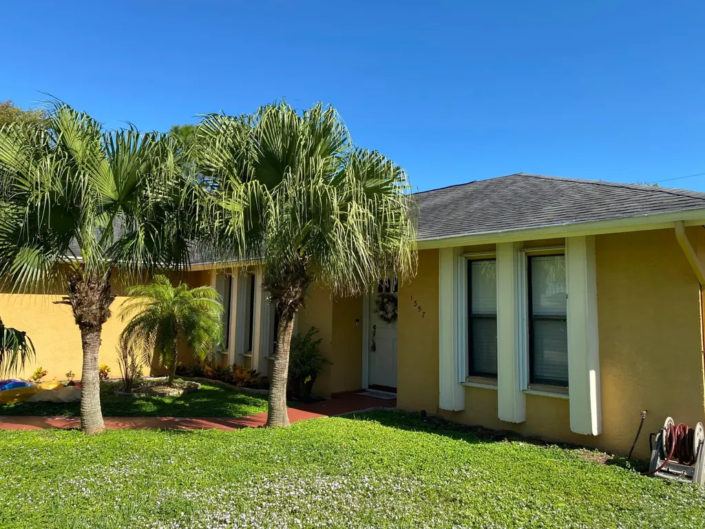 1357 SE Floresta Drive Port St Lucie FL 34983