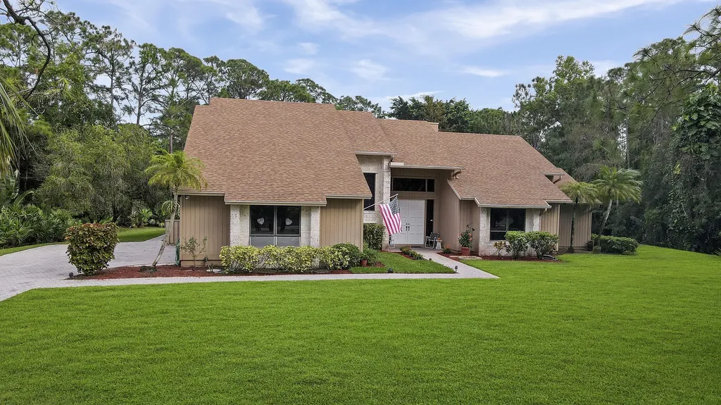 10395 Trailwood Circle Jupiter FL 33478