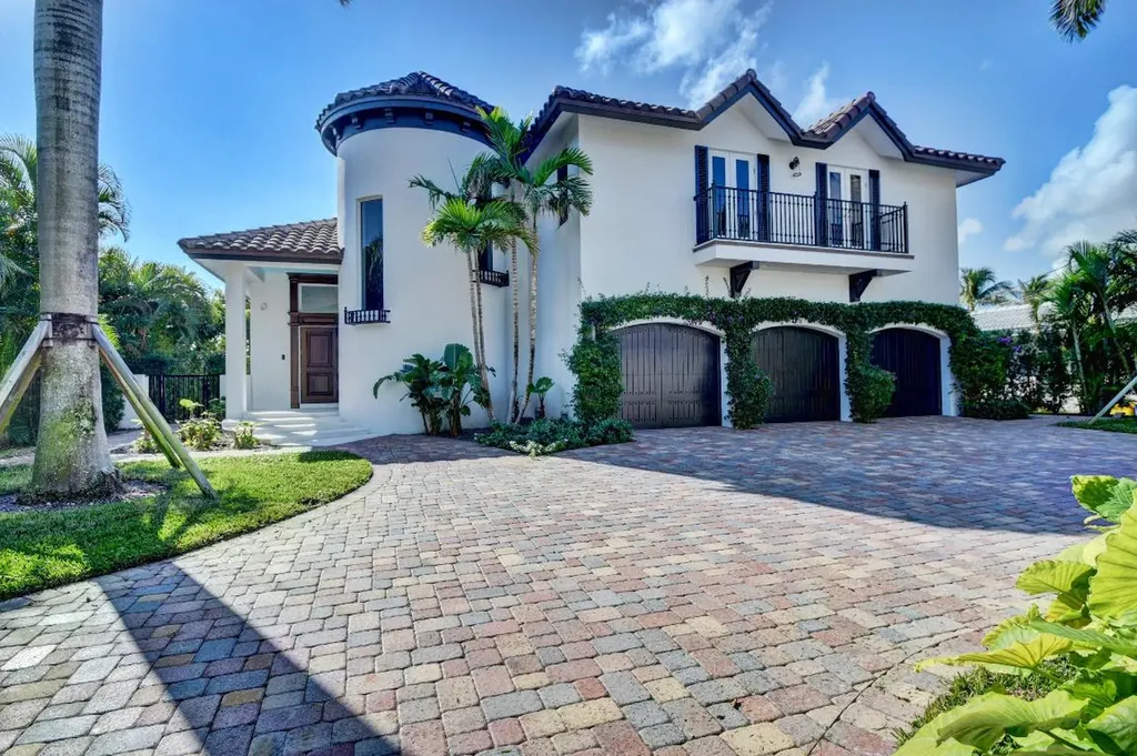 1010 Lewis Cove Delray Beach FL 33483