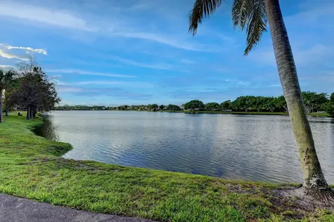 5167 Tennis Lane Delray Beach FL 33484