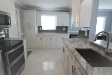 2388 SW 13th Terrace Boynton Beach FL 33426