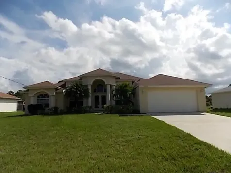 2839 SW South Calabria Circle Port St Lucie FL 34953