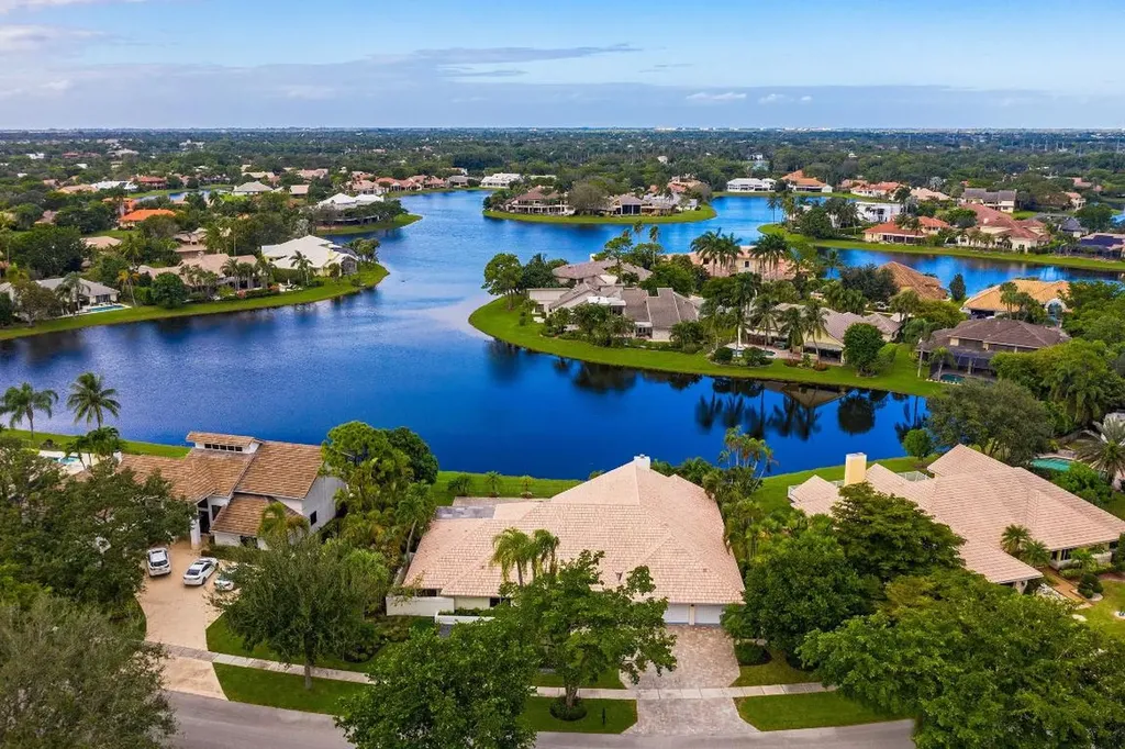 4493 Woodfield Boulevard Boca Raton FL 33434