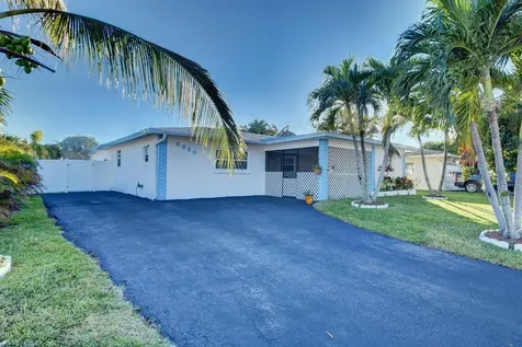 6820 NW 82nd Street Tamarac FL 33321