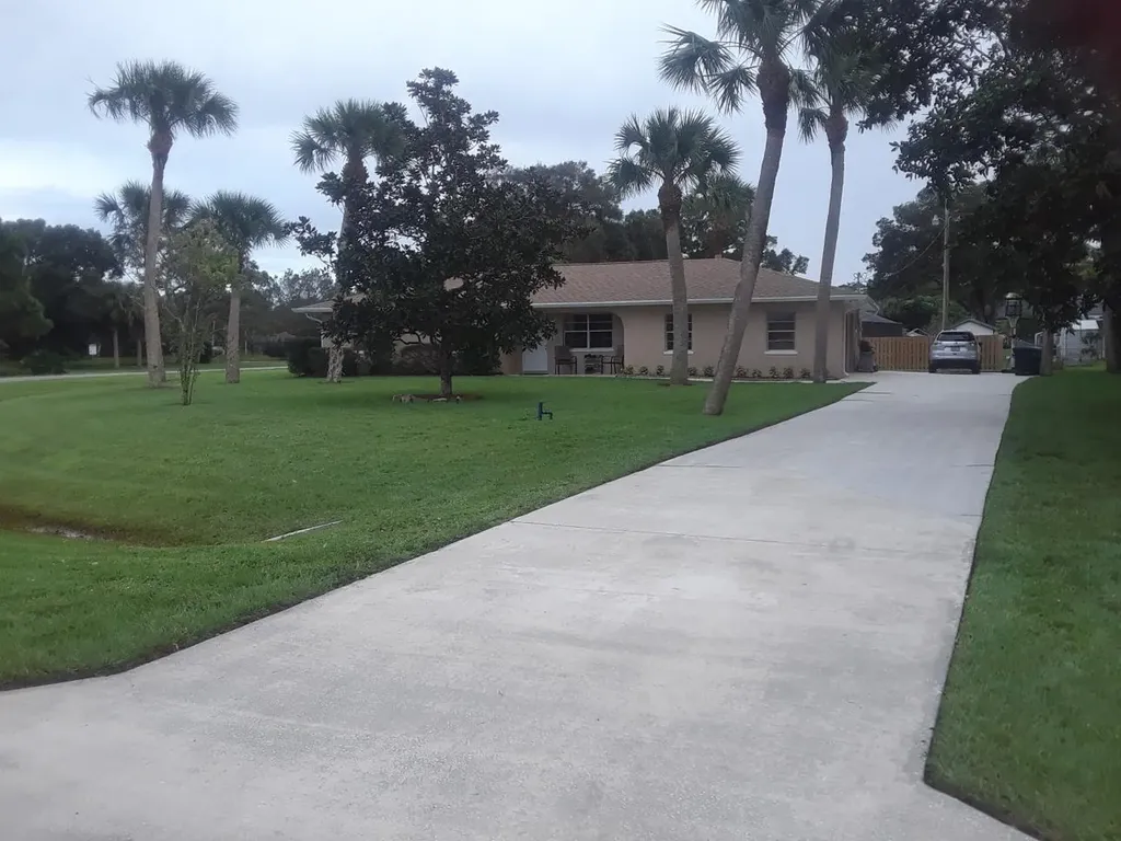 7003 Sebastian Road Fort Pierce FL 34951