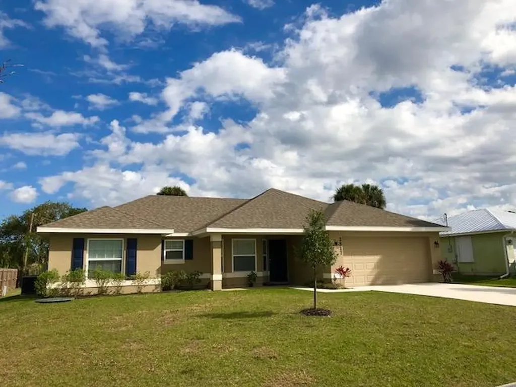 2517 SW Abelard Street Port St Lucie FL 34953