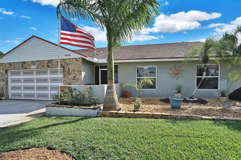 5404 Rose Marie Avenue S Boynton Beach FL 33472