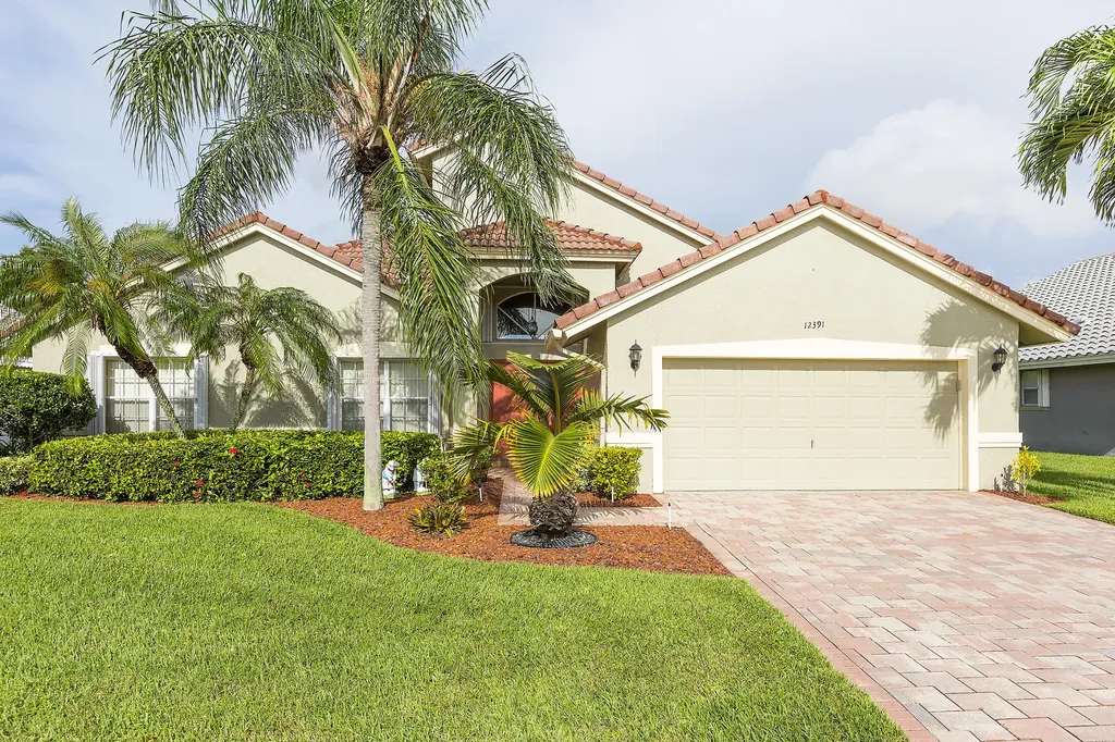 12391 Divot Drive Boynton Beach FL 33437
