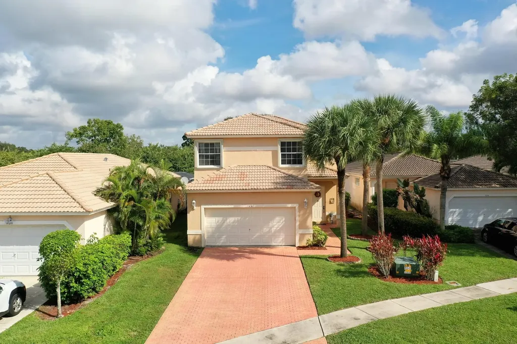 122 Prestige Drive Royal Palm Beach FL 33411