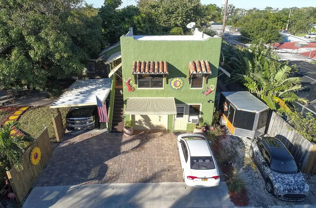 212 16th Avenue N Lake Worth Beach FL 33460