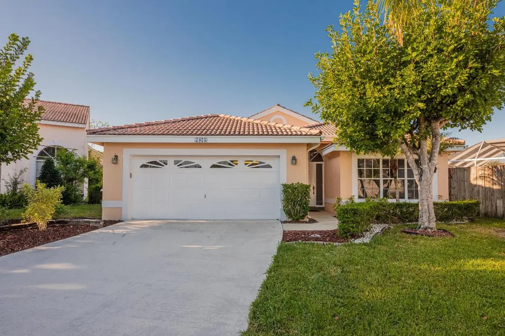 7075 Geneva Lakes Court Lake Worth FL 33467