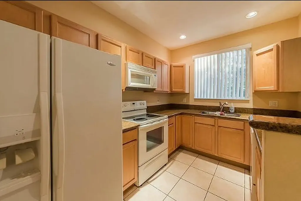 3269 Scarletta Drive Riviera Beach FL 33404