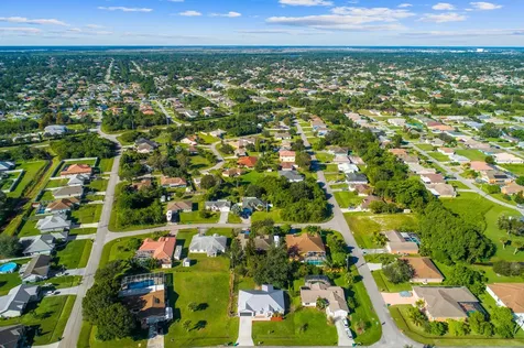 3850 SW Lachine Street Port St Lucie FL 34953