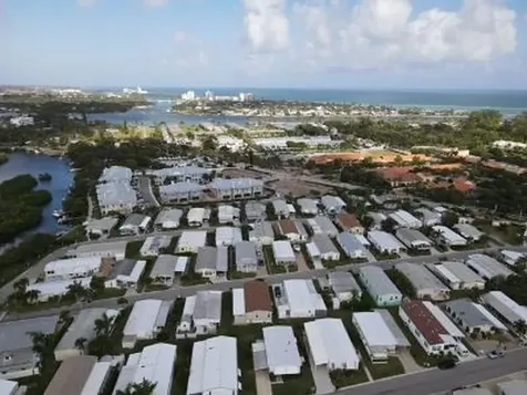 400 N A1a Highway Jupiter FL 33477