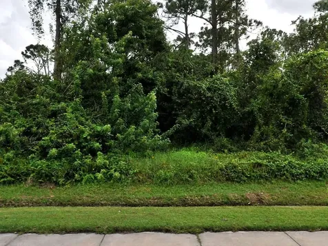 662 SE Thornhill Drive Port St Lucie FL 34983