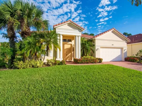 636 SW Long Key Court Port St Lucie FL 34986