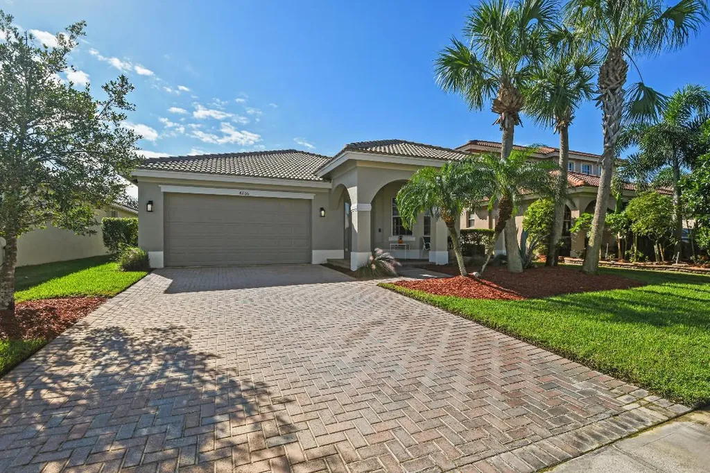 4205 Aberfoyle Avenue Fort Pierce FL 34947