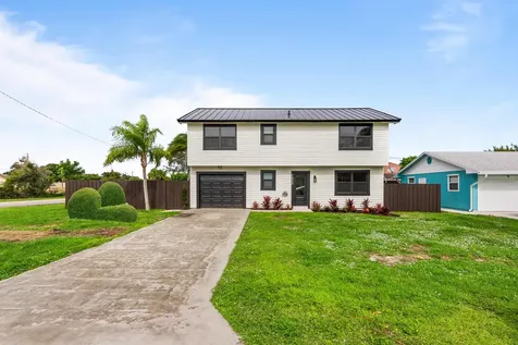 7953 SE Carlton Street Hobe Sound FL 33455