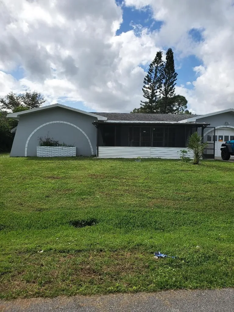 328 SE Tranquilla Avenue Port St Lucie FL 34983