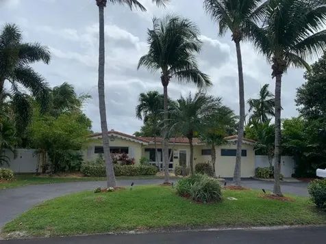 2718 NE 27th Court Lighthouse Point FL 33064