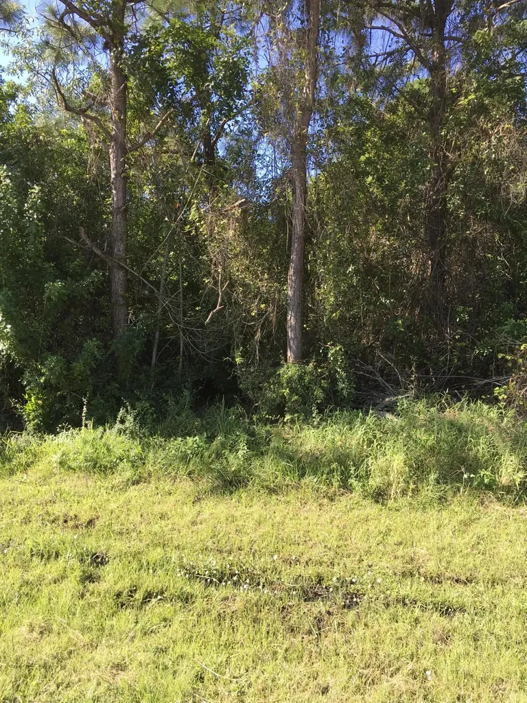 5728 NW Zenith Drive Port St Lucie FL 34986