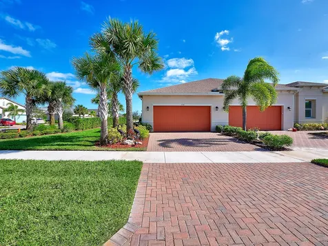 11141 SW Winding Lakes Circle Port St Lucie FL 34987