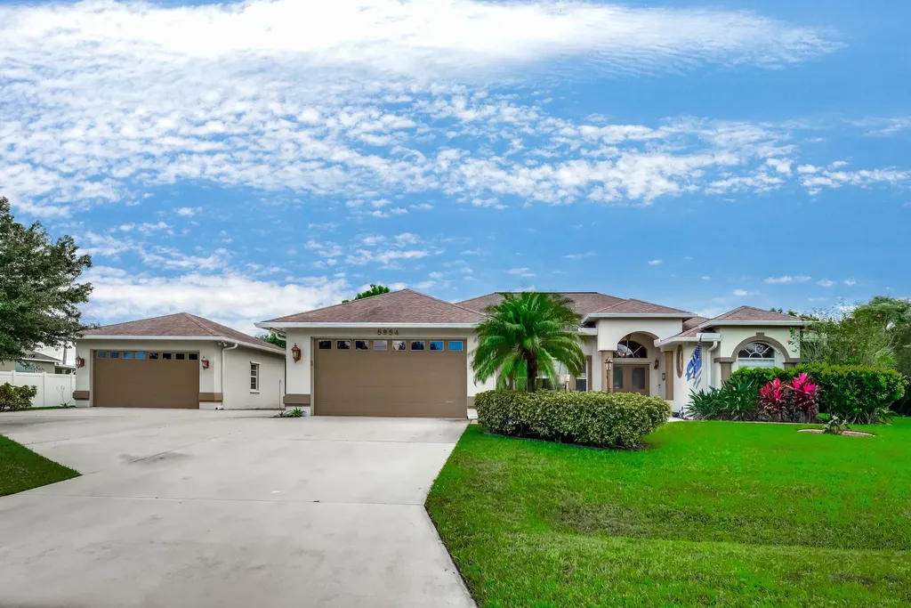 5954 NW Brenda Circle Port St Lucie FL 34986