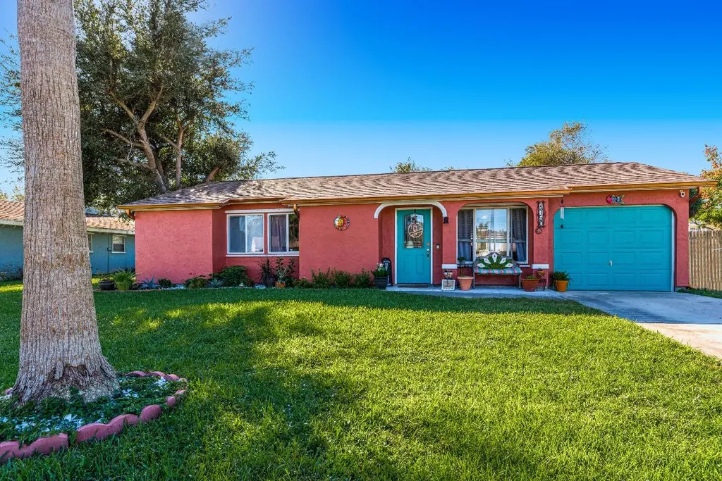 1750 SE Cascella Court Port St Lucie FL 34952