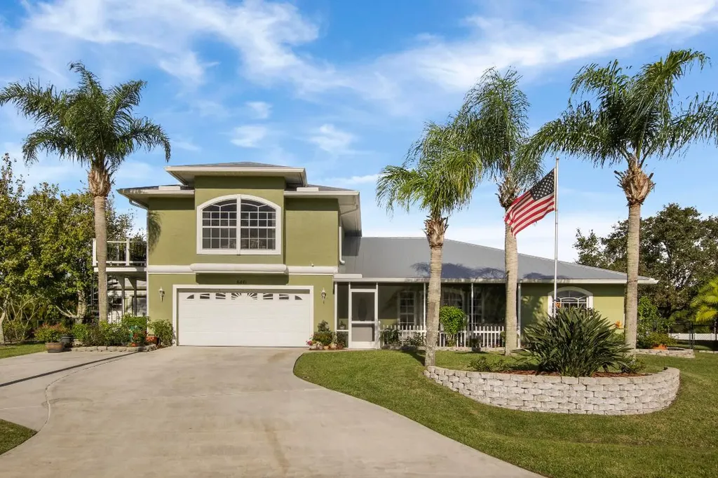 6441 NW Faye Court Port St Lucie FL 34986