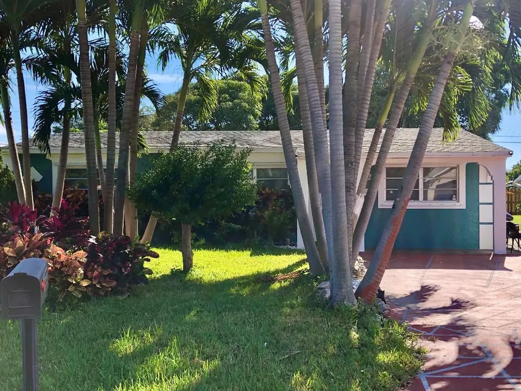 222 SW 7th Avenue Boynton Beach FL 33435