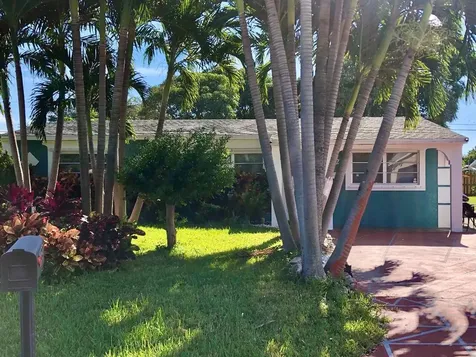 222 SW 7th Avenue Boynton Beach FL 33435