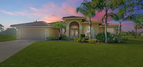 261 SW Egret Landing Port St Lucie FL 34953